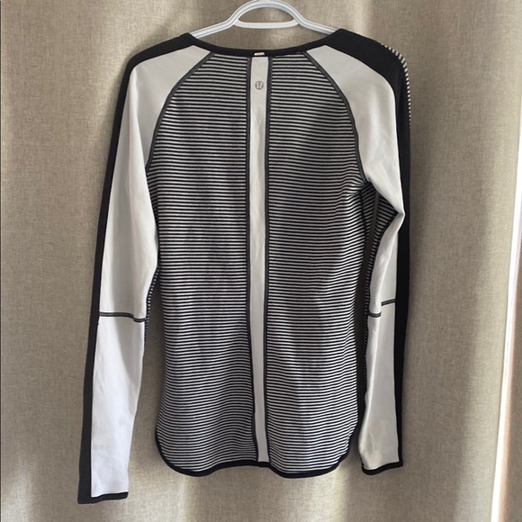 lululemon athletica Tops - lululemon athletica Black and White Striped Long Sleeve Shirt